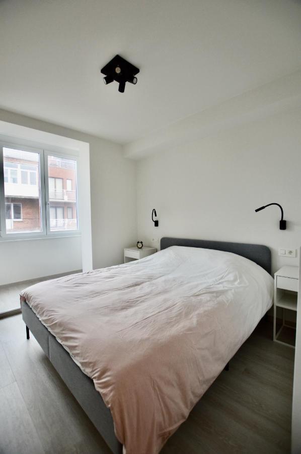 Ruim En Lichtrijk Appartement Op 100M Van Zee Te Coxyde Extérieur photo