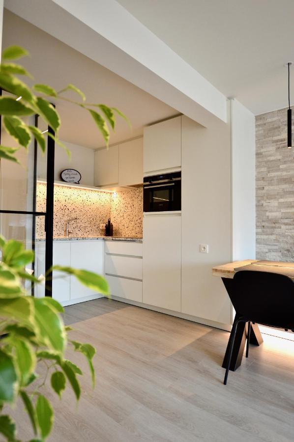 Ruim En Lichtrijk Appartement Op 100M Van Zee Te Coxyde Extérieur photo