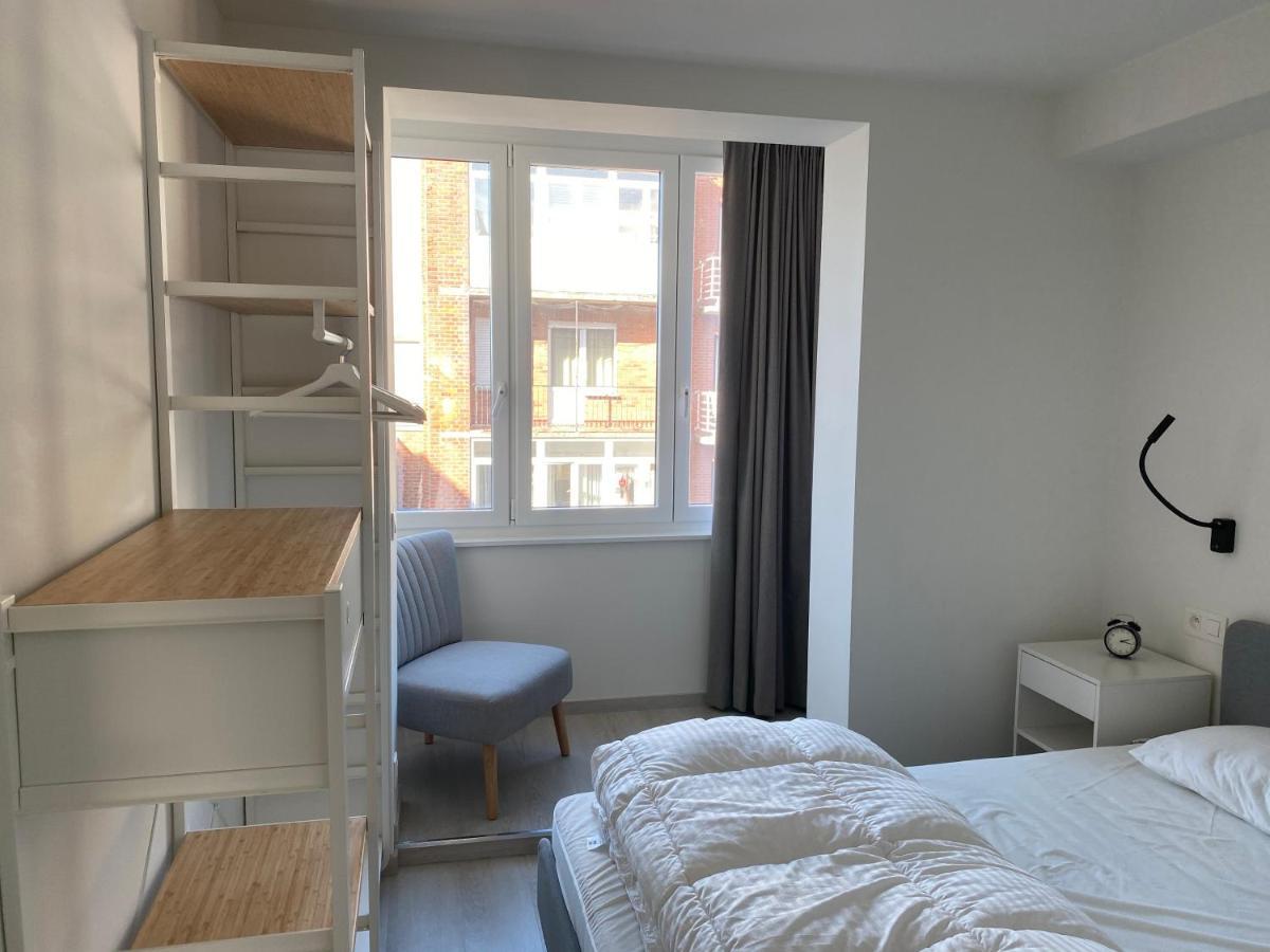 Ruim En Lichtrijk Appartement Op 100M Van Zee Te Coxyde Extérieur photo